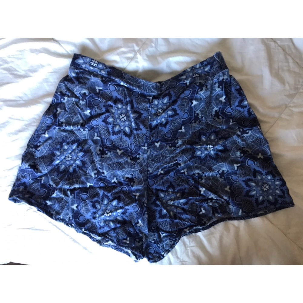 Flowy Patterned Shorts